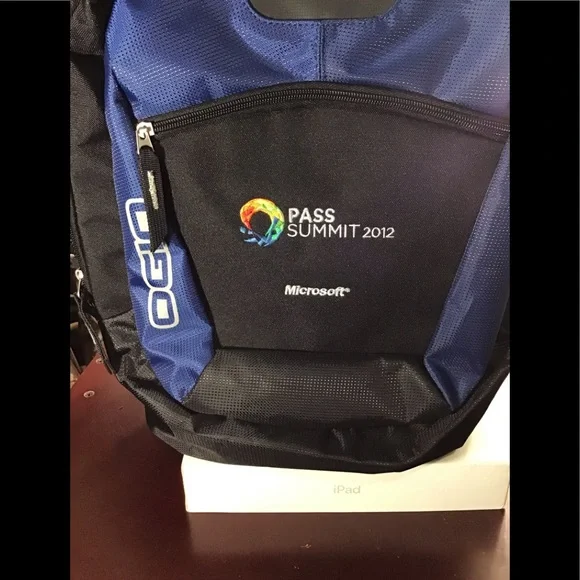 OGIO Backpack like New - Picture 2 of 15